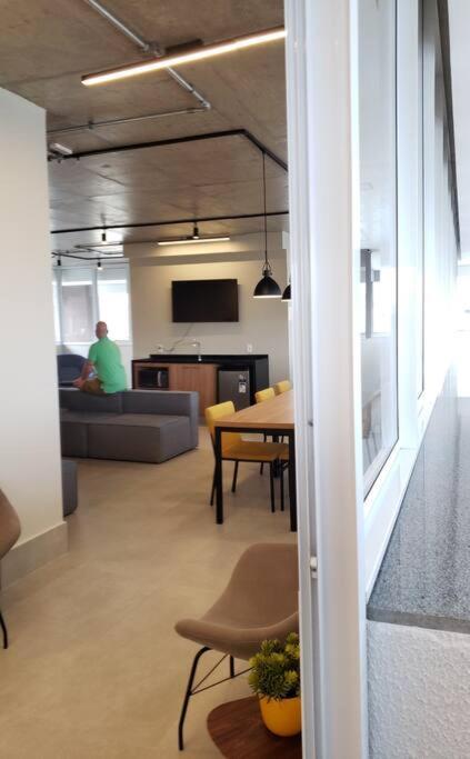 Apartment Bem Localizado Com Uma Bela Vista Noturna Sao Paulo